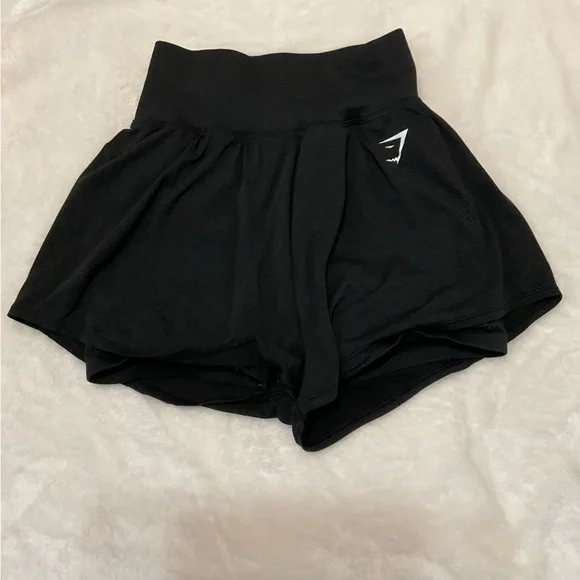 Gymshark Black Vital 2 in 1 Fitness Shorts for Women - Picture 2 of 6
